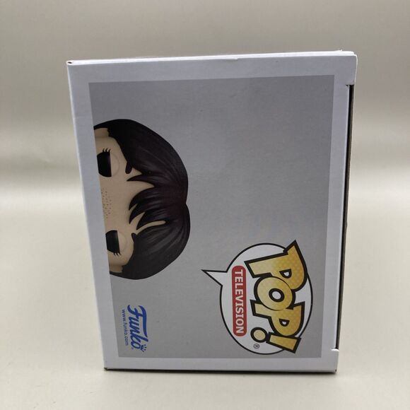 Funko Pop! Wednesday Addams # 1311 Hot Topic Exclusive Metallic Toy Collectible - Picture 8 of 10